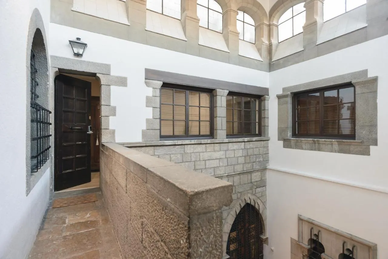 Apg Palau Salieti 2 Apartamento Girona 0*,  Espanha